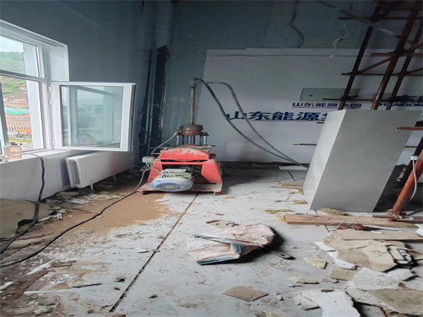 昭觉地基基础下沉墙体裂缝加固注浆顶升施工